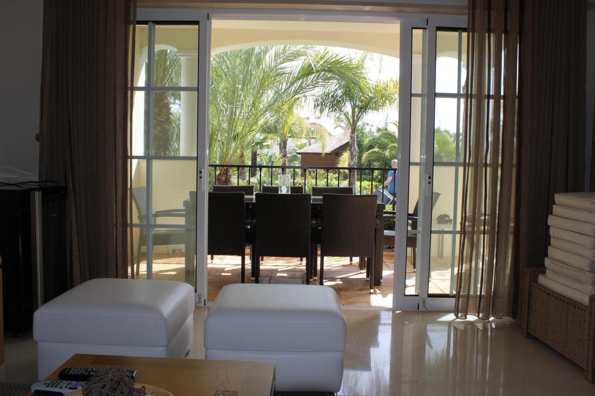 Luxury 3 Bedroom Apartment On Gated Complex Картейра Экстерьер фото